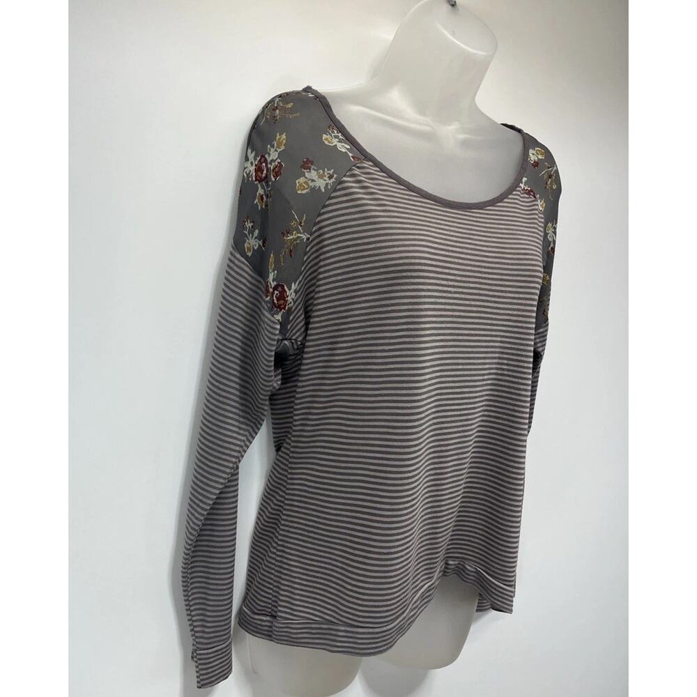 Mudd Top Womens Size M Gray Floral Striped Long Sleeve Boho Grunge Peasant - Picture 2 of 9